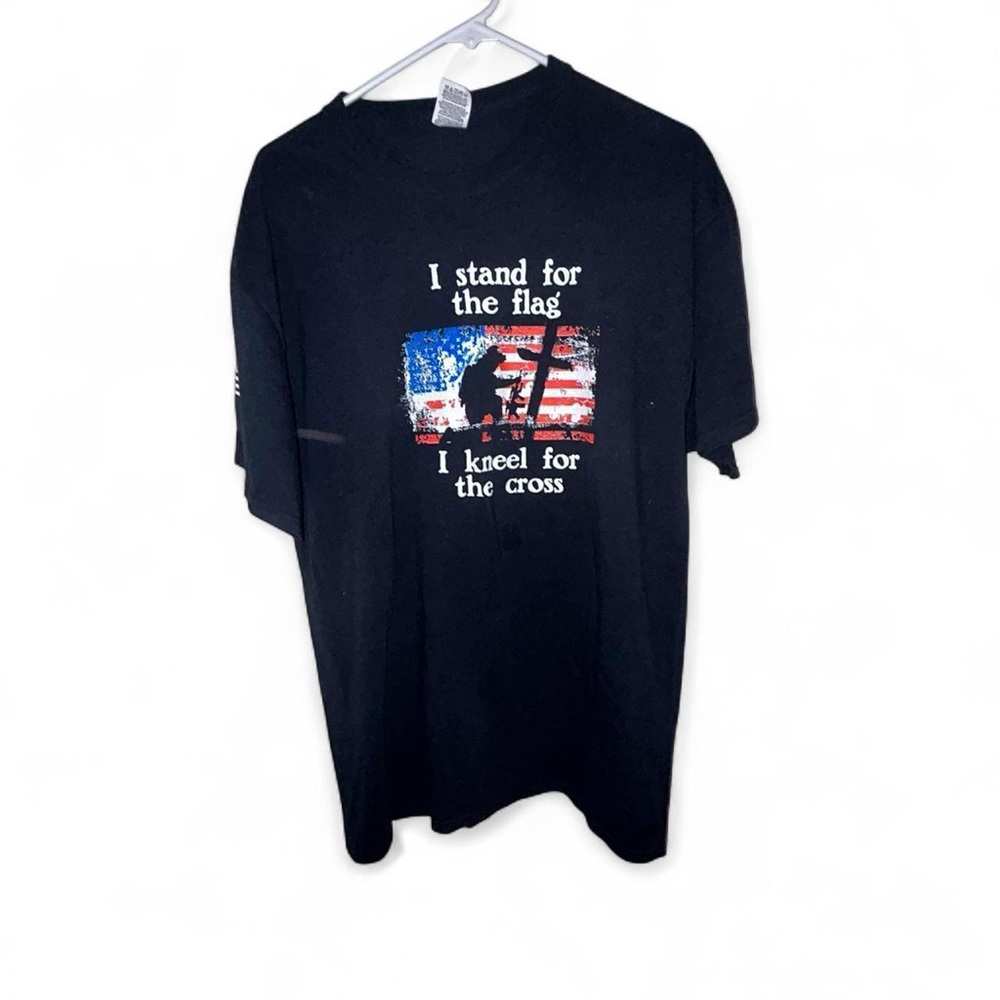 I Stand For The Flag I Kneel For The Cross New Men's Shirt